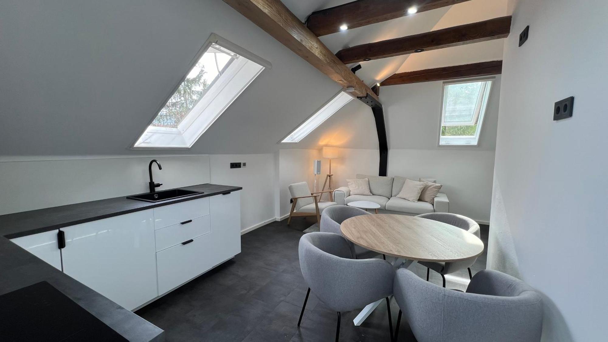 Ludwigshome - Zentrale Lage, Luxusbad, Workspace, Klima Ludwigsburg Kültér fotó